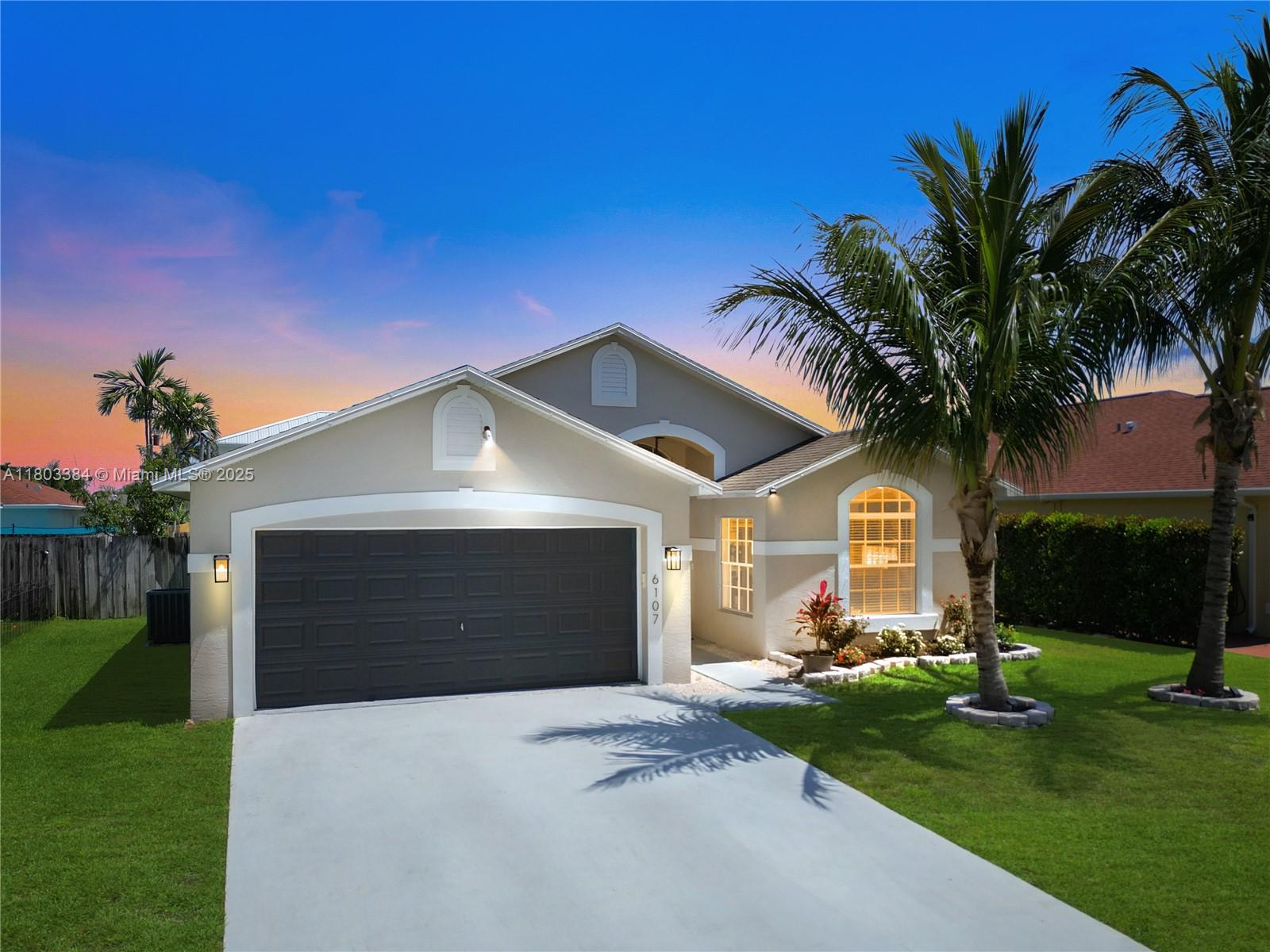 6107 Lauderdale St, Jupiter, Florida image 2