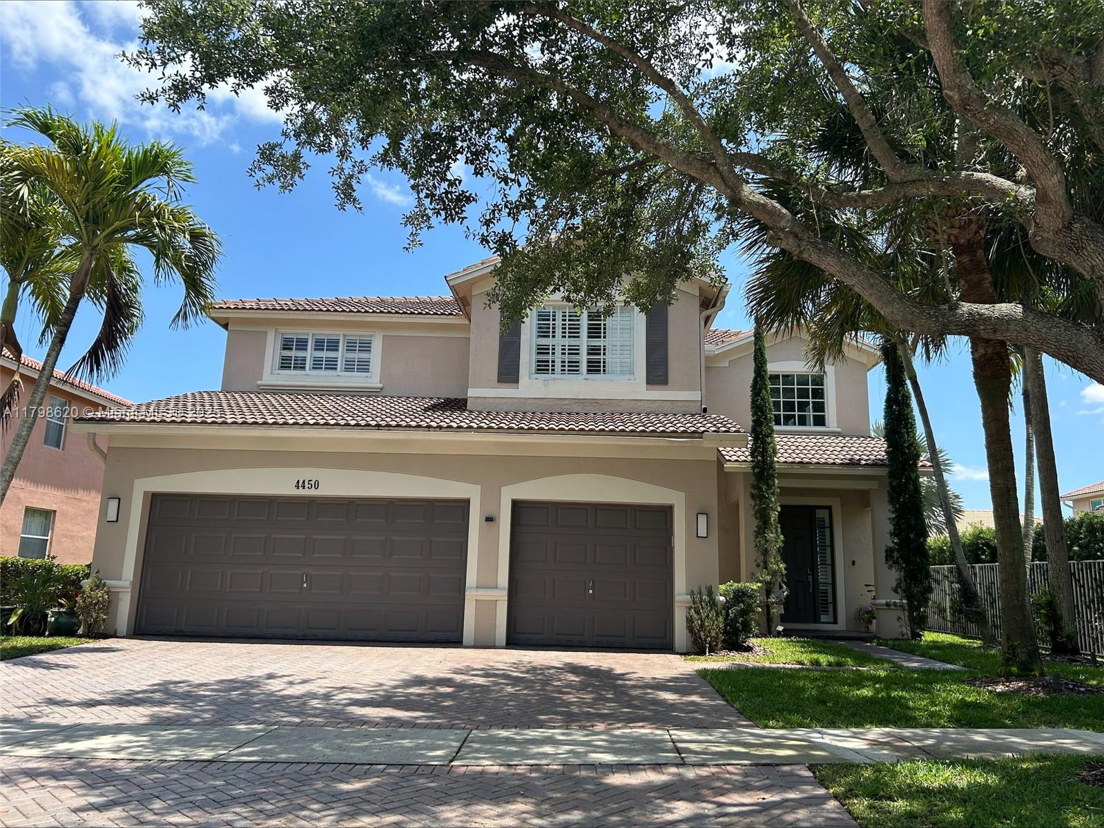 4450 Laurel Pl, Weston, Florida image 2