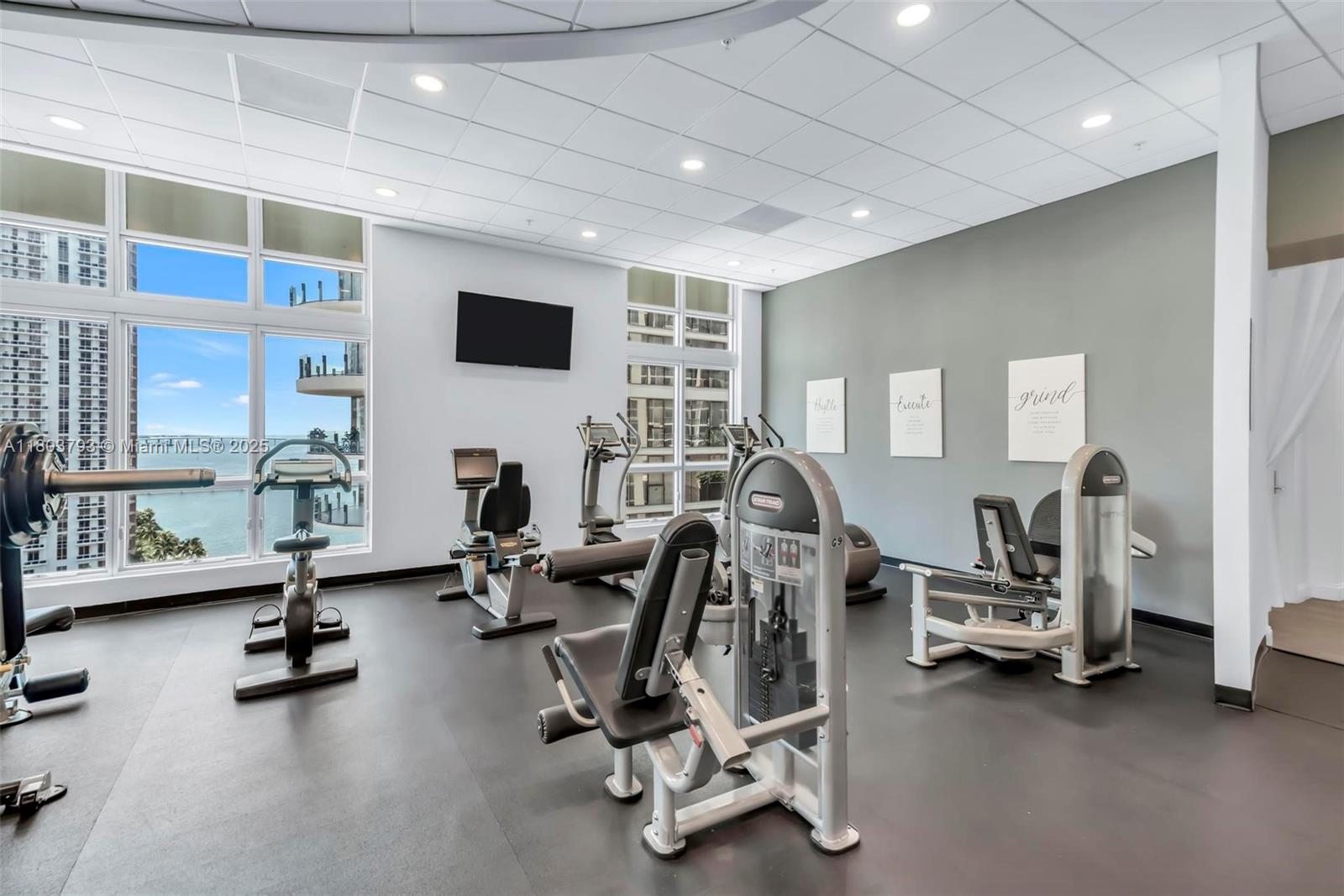 300 S Biscayne Blvd #T-3710, Miami, Florida image 21