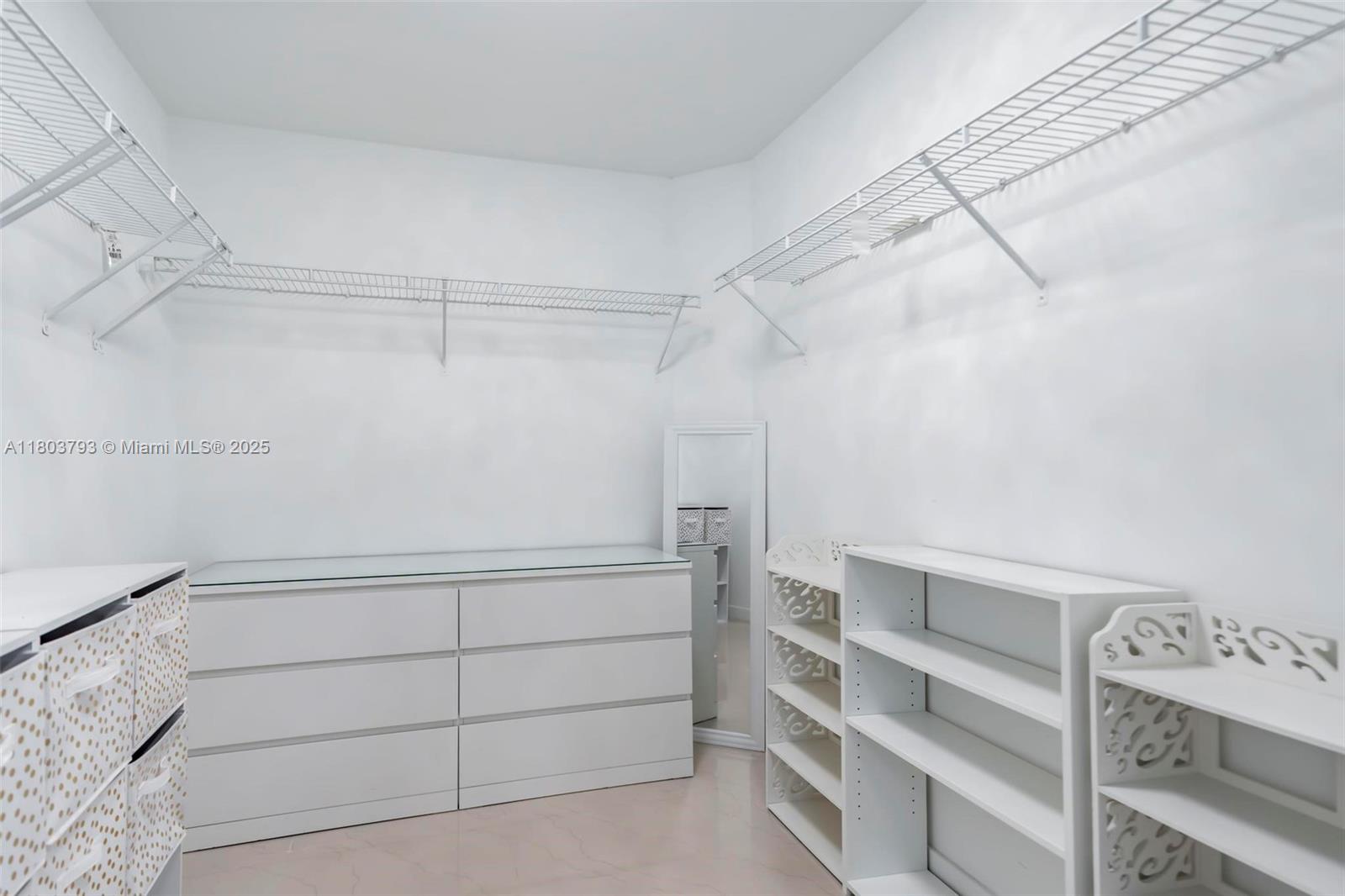 300 S Biscayne Blvd #T-3710, Miami, Florida image 26