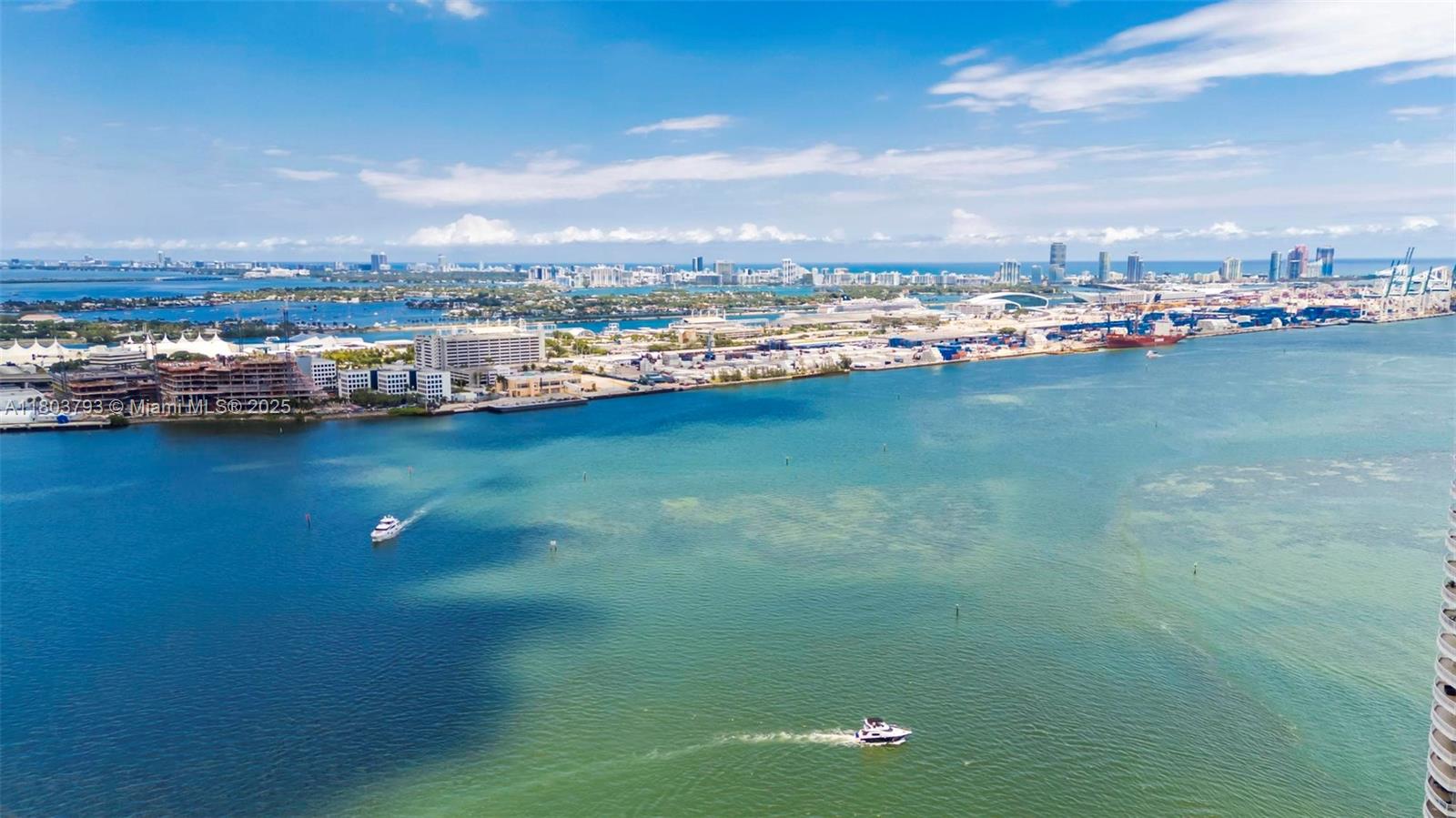 300 S Biscayne Blvd #T-3710, Miami FL 33131