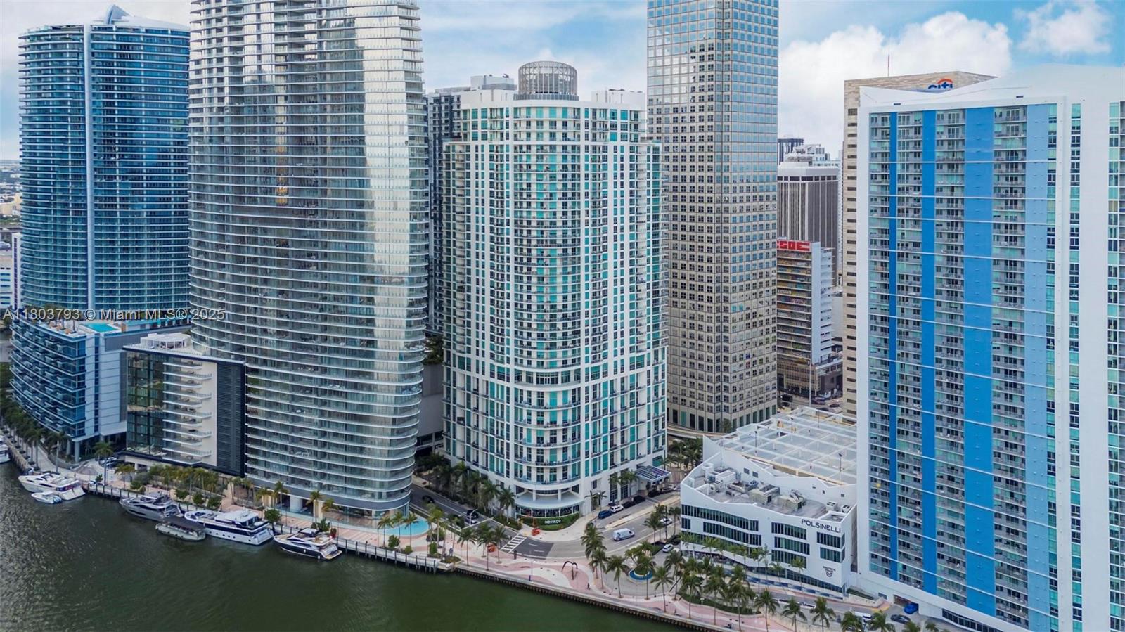 300 S Biscayne Blvd #T-3710, Miami FL 33131