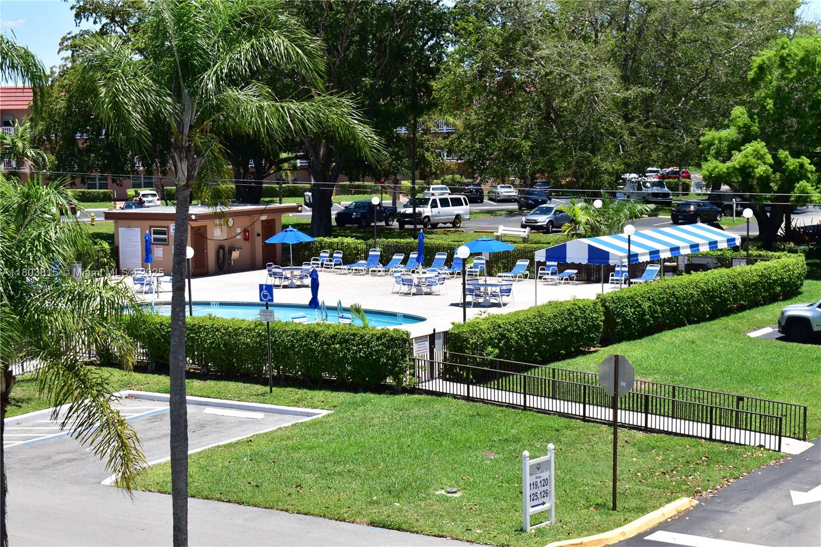 9681 Sunrise Lakes Blvd #301, Sunrise, Florida image 5
