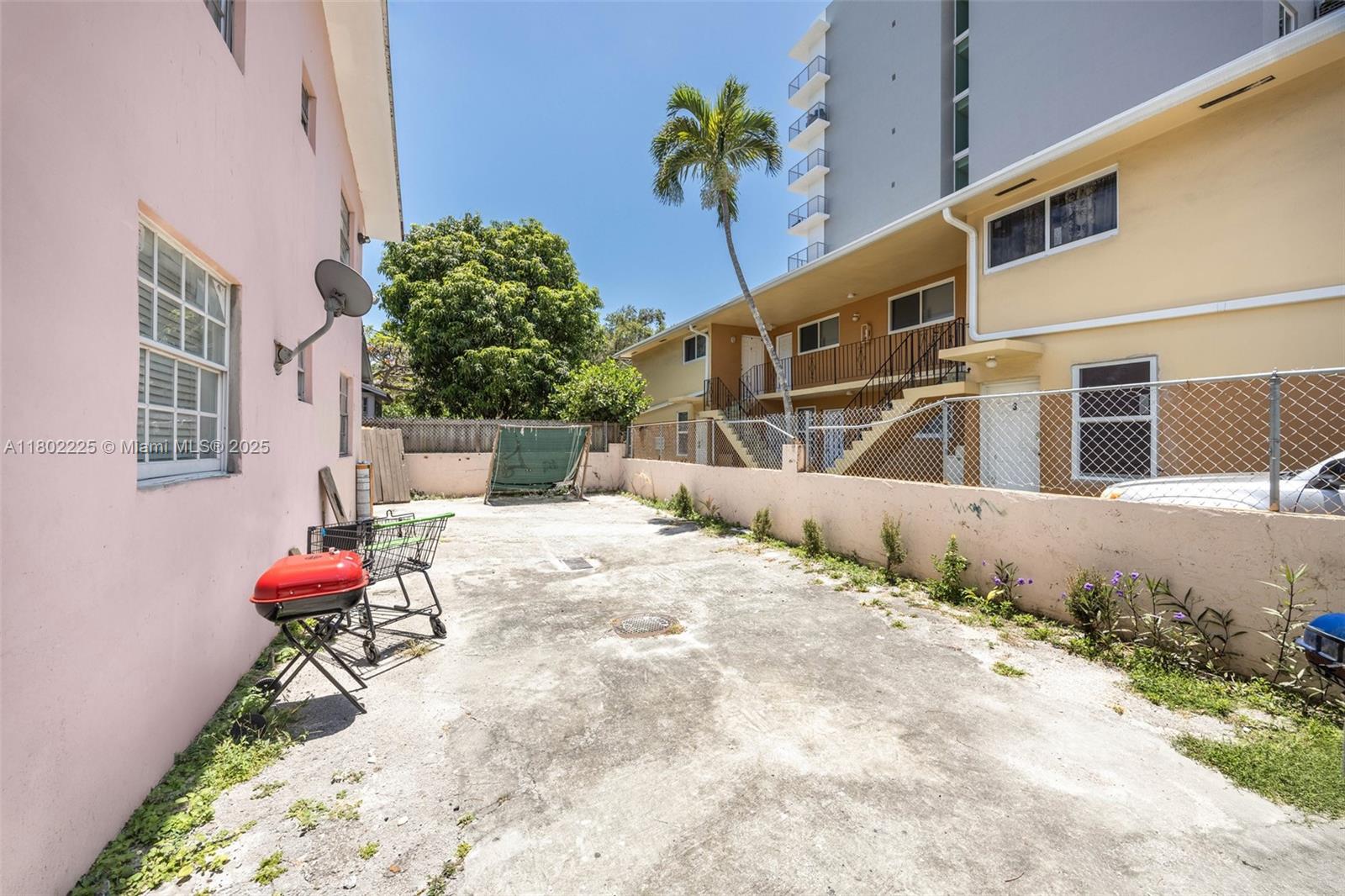 212 NW 7th Ave, Miami, Florida image 16