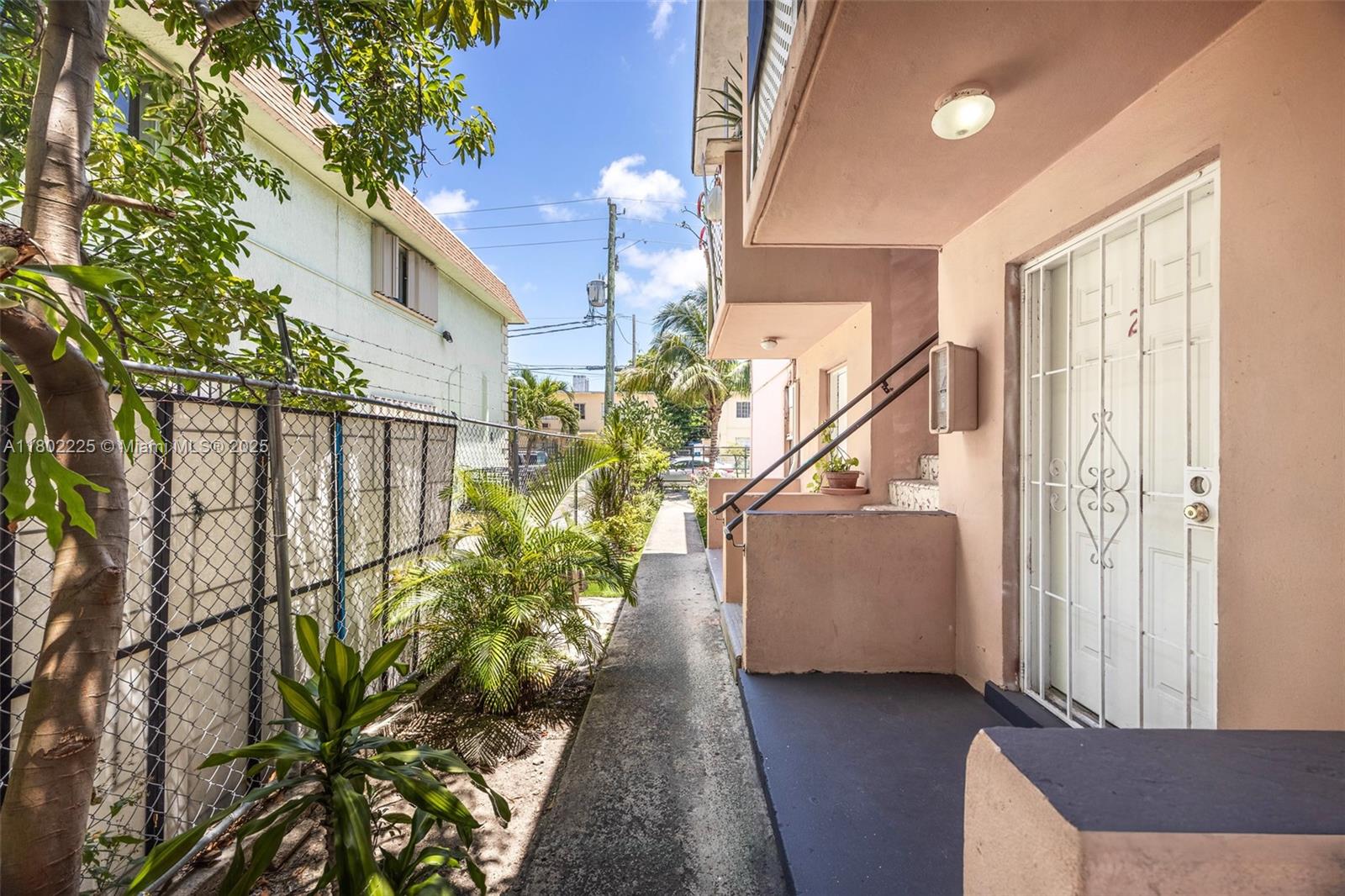 212 NW 7th Ave, Miami, Florida image 5