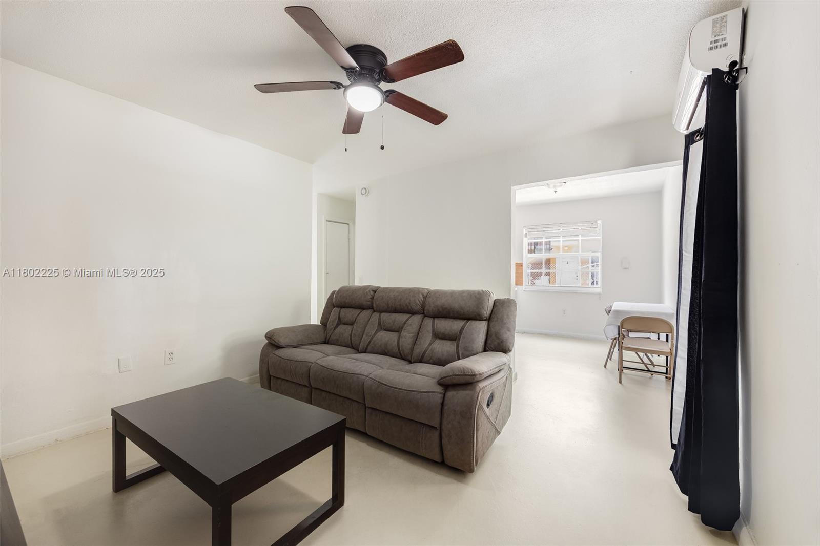 212 NW 7th Ave, Miami, Florida image 7