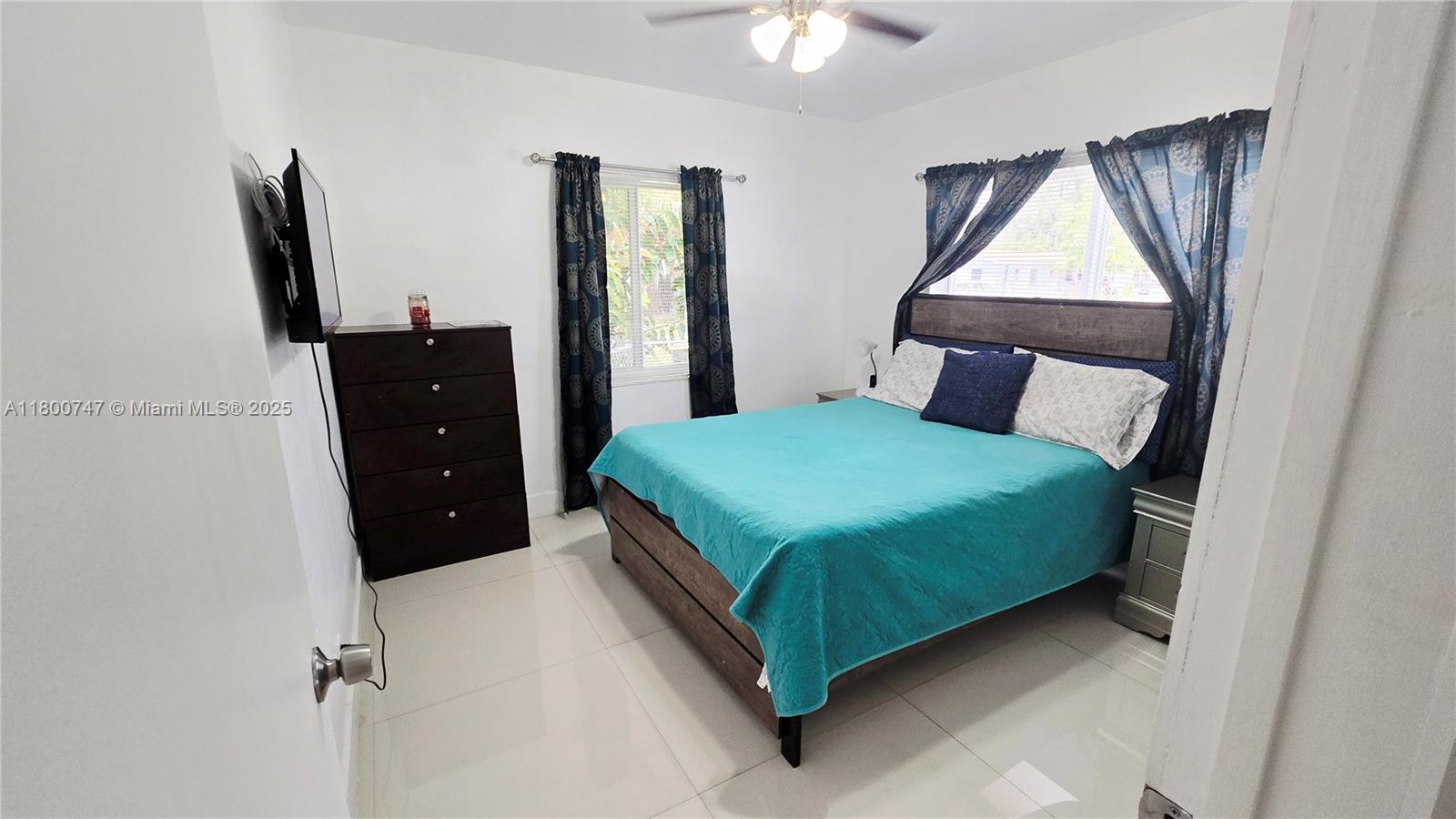 139 NW 14th Way, Dania Beach, Florida image 16