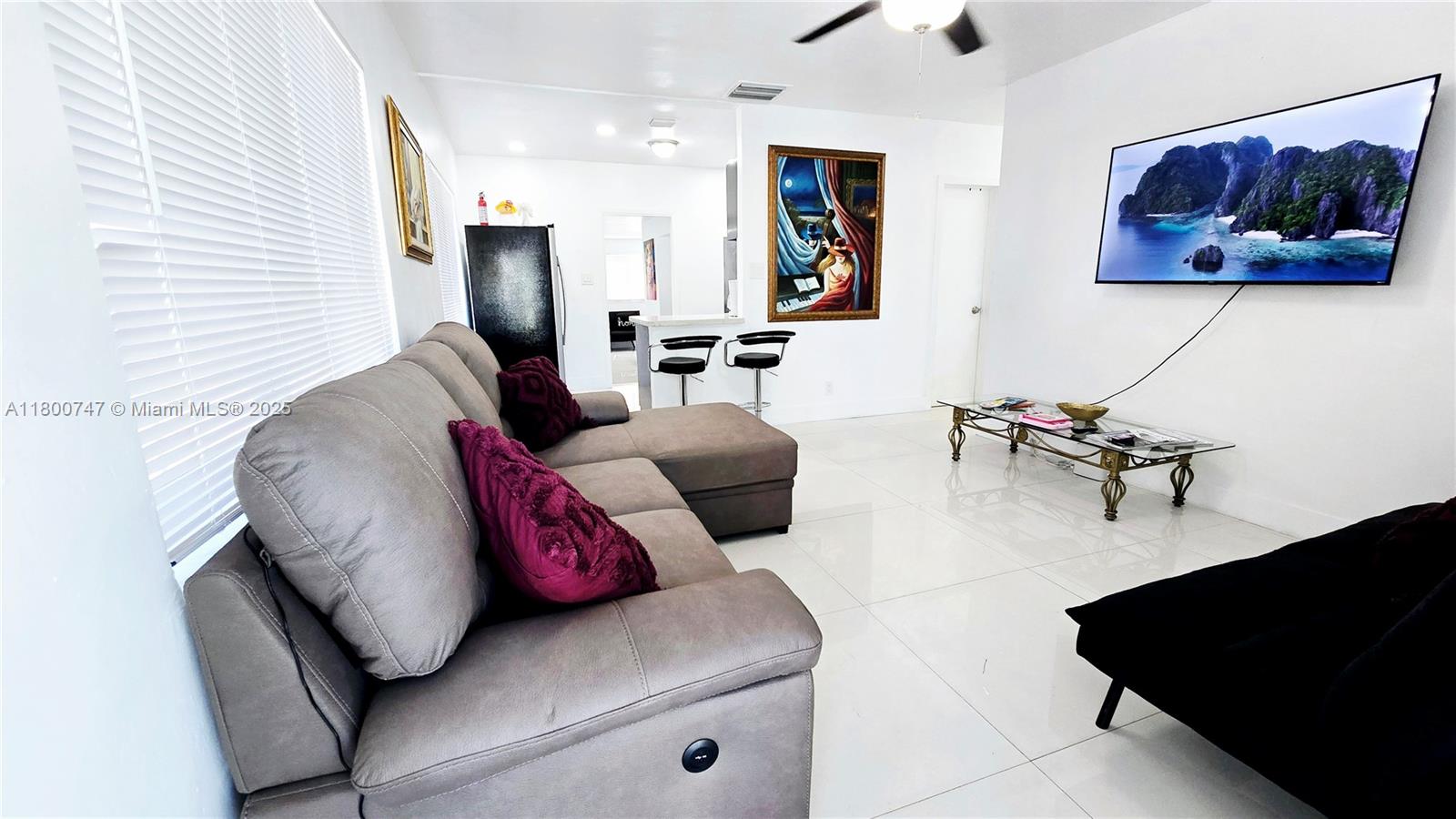 139 NW 14th Way, Dania Beach, Florida image 2