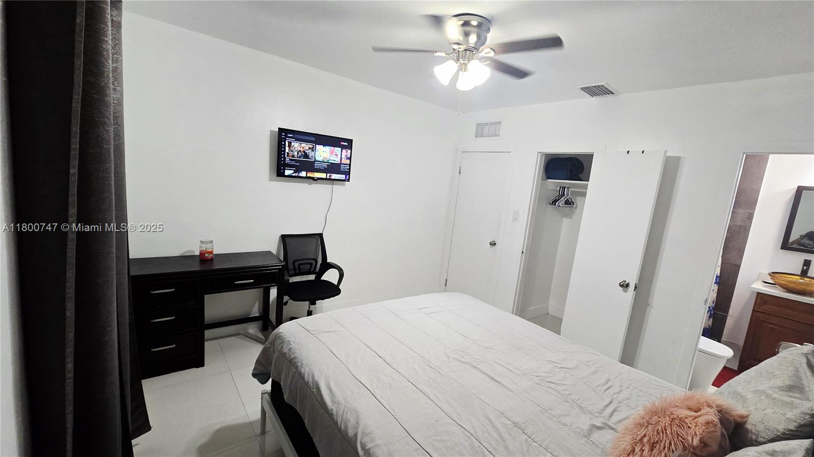 139 NW 14th Way, Dania Beach, Florida image 21