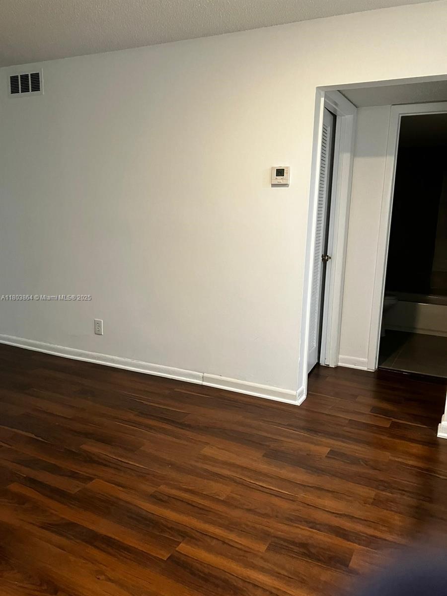 203 Lake Pointe Dr #108, Oakland Park, Florida image 4