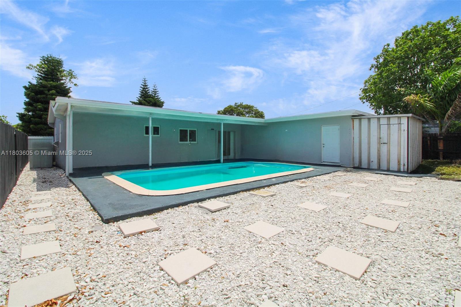 Listing Photo 20