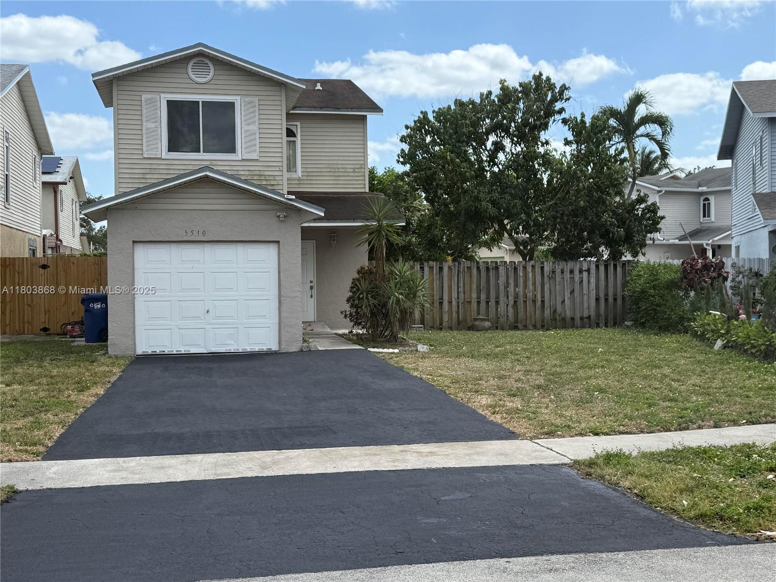 5510 NW 22nd St, Lauderhill, Florida image 1