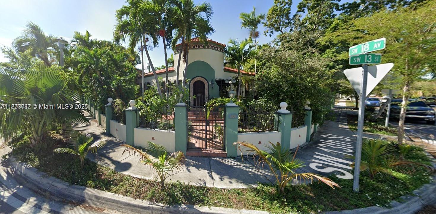 1800 SW 13 St, Miami, Florida image 1