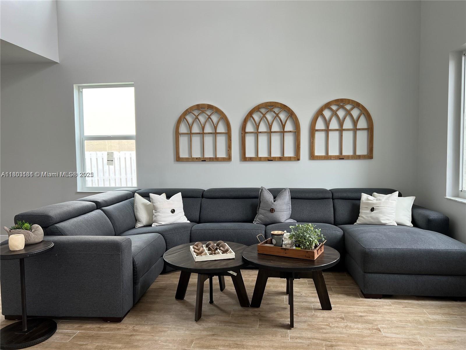 Property photo # 7