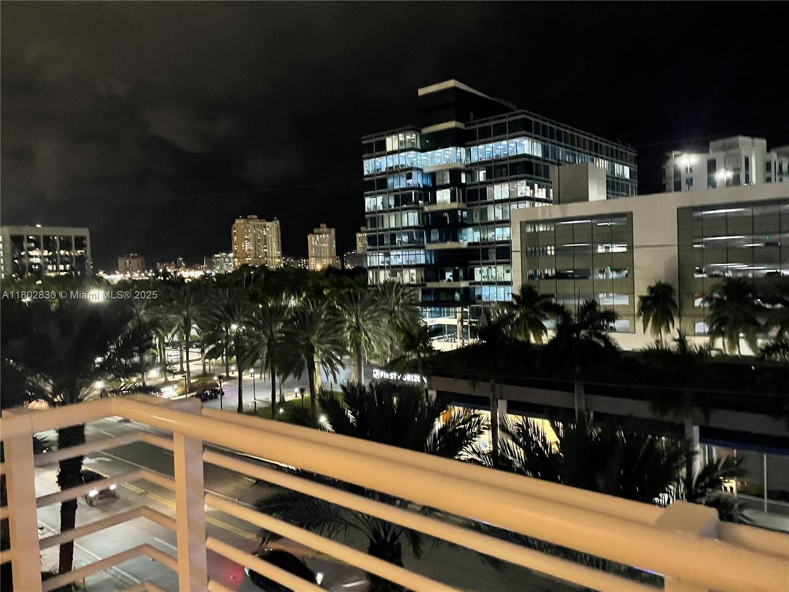 18800 NE 29th Ave #507, Aventura, Florida image 19