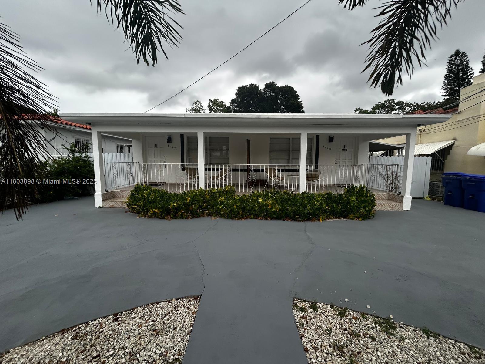 Property photo # 0