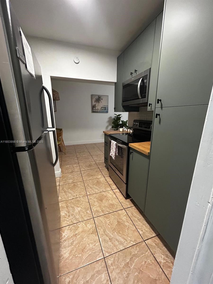 Property photo # 8