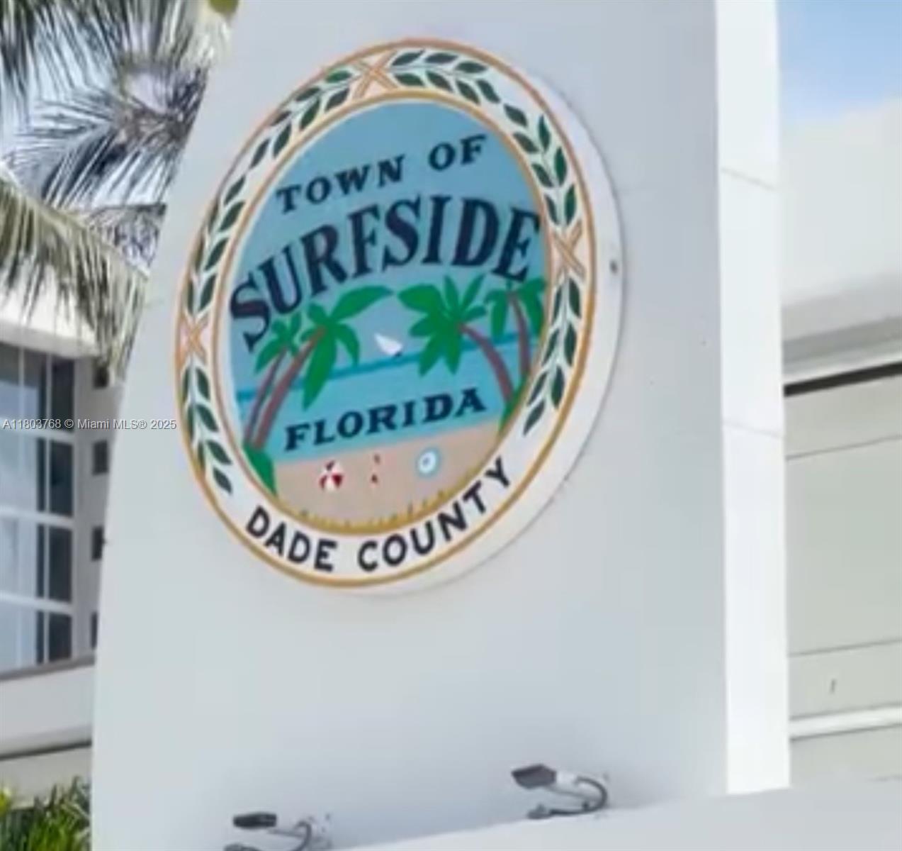 8851 Byron Ave, Surfside, Florida image 22