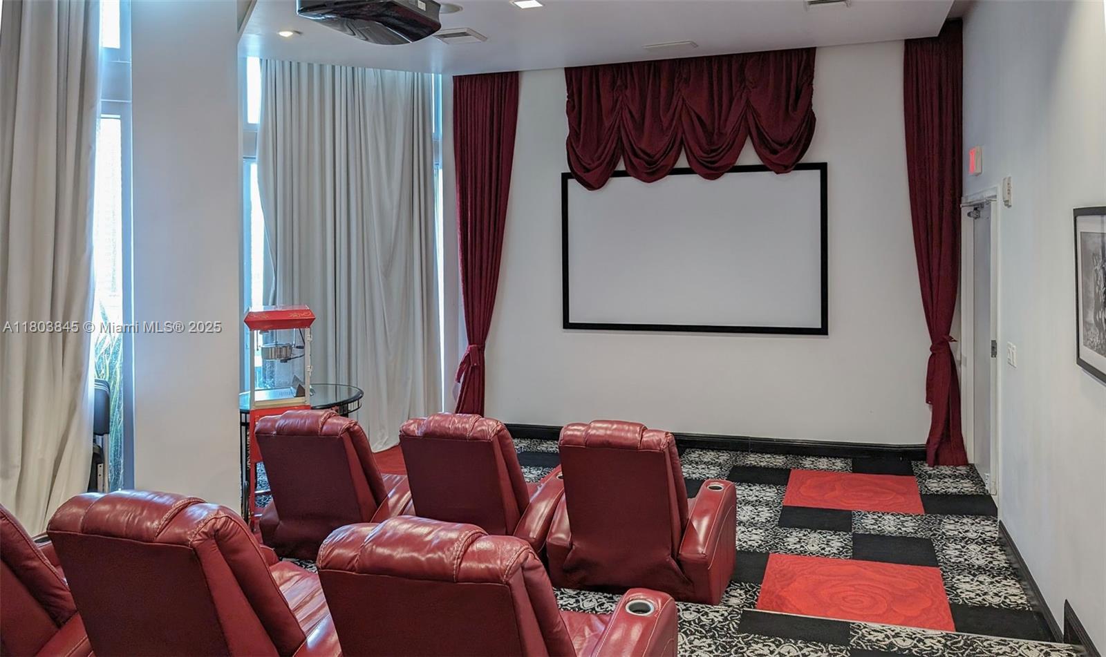 350 S Miami Ave #1705, Miami FL 33130