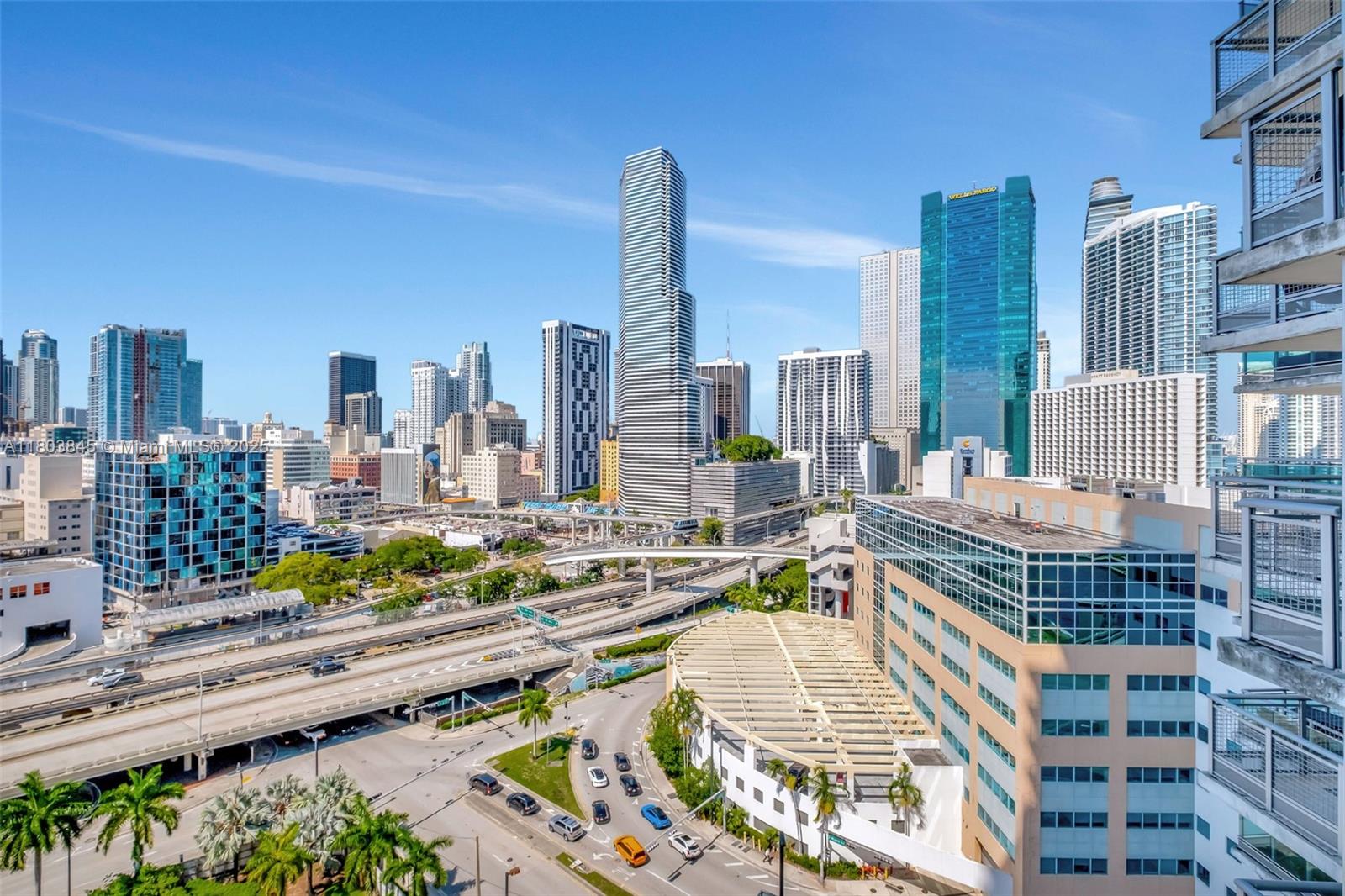350 S Miami Ave #1705, Miami FL 33130