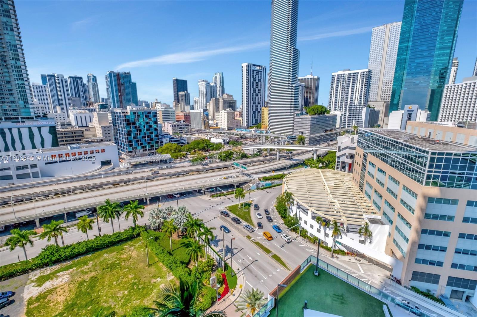 350 S Miami Ave #1705, Miami FL 33130