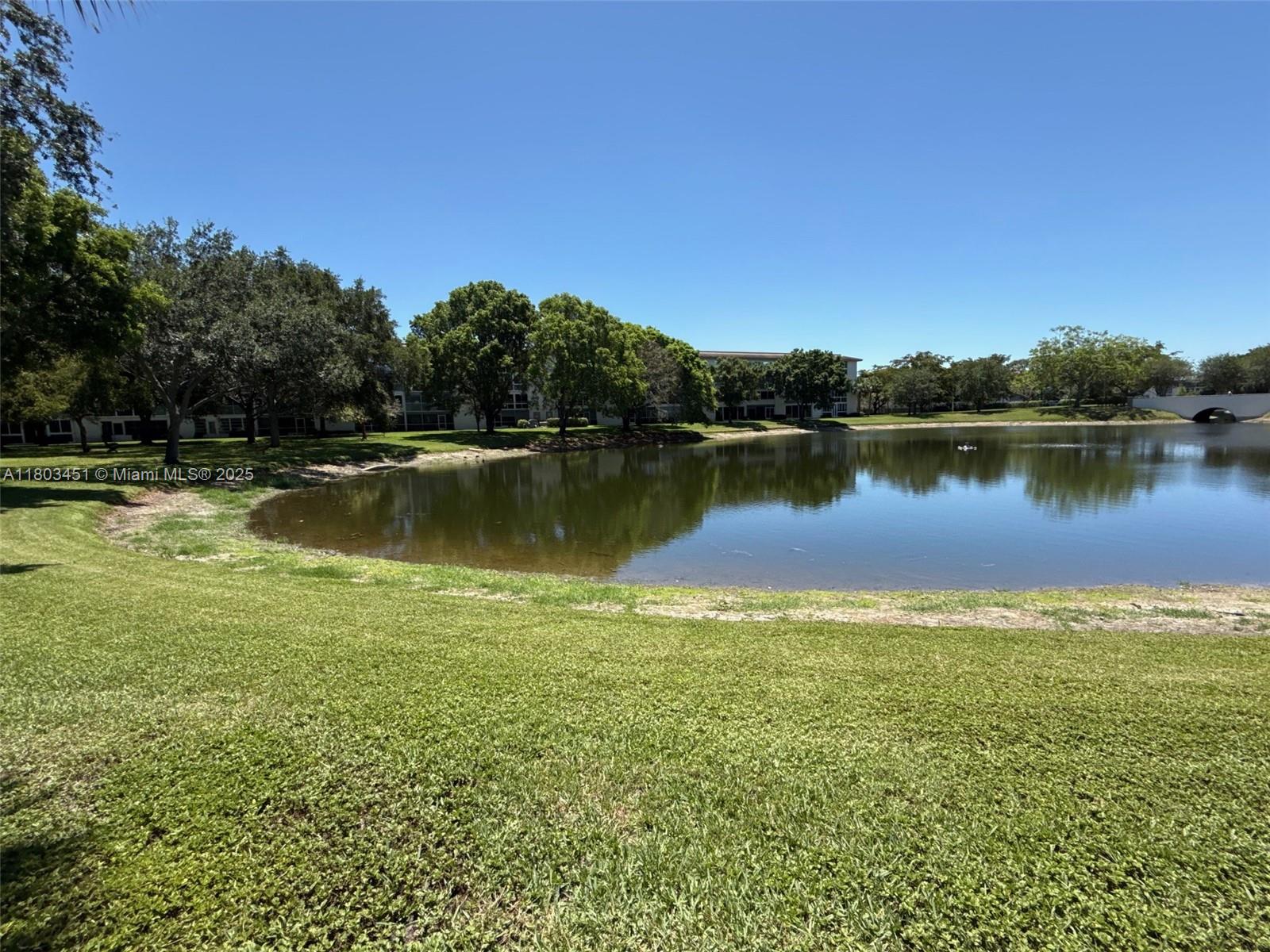 2305 Lucaya Ln #H1, Coconut Creek, Florida image 9