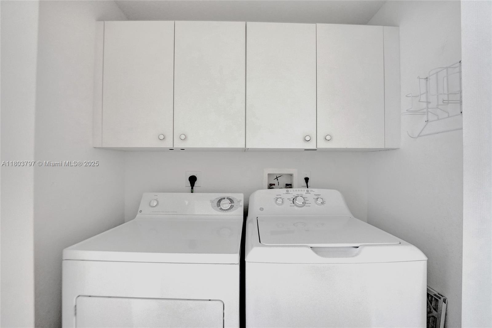 7739 Southampton Ter #415, Tamarac, Florida image 31