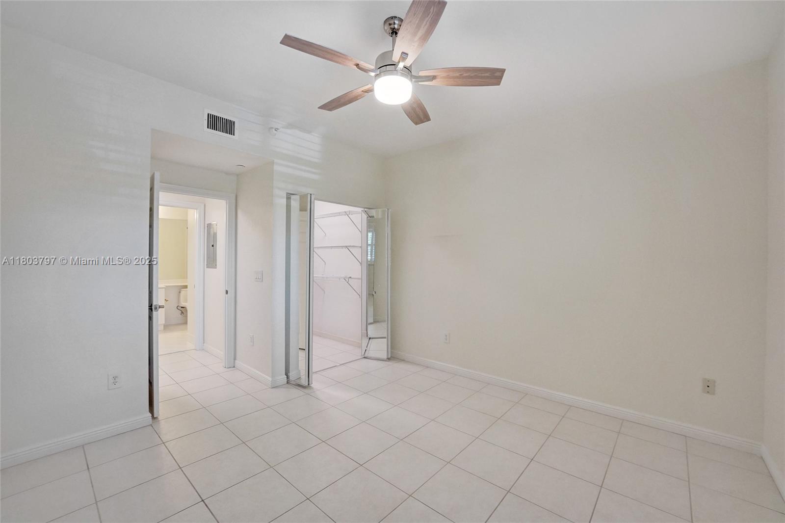 7739 Southampton Ter #415, Tamarac, Florida image 33