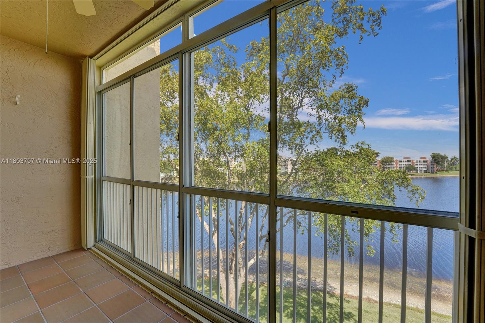 7739 Southampton Ter #415, Tamarac, Florida image 34