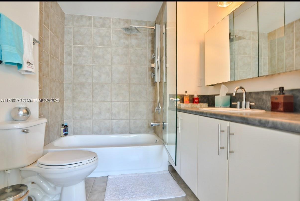 455 NE 25th St #710, Miami, Florida image 12