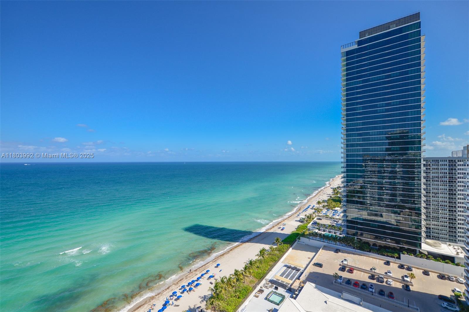 Condo for Sale in Hallandale Beach, FL