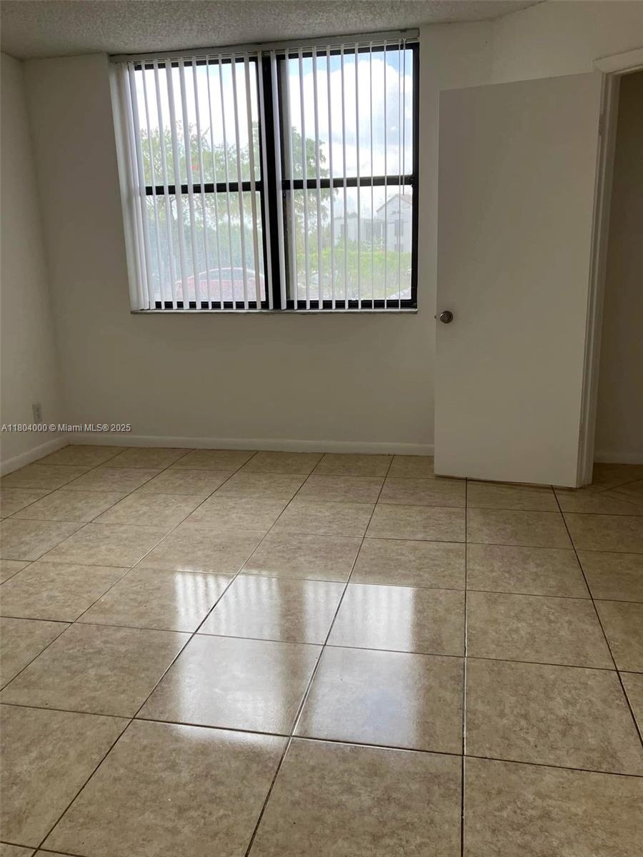 213 Lake Pointe Dr #112, Oakland Park, Florida image 11
