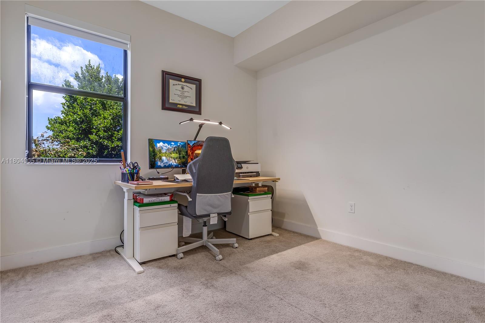 10419 NW 82nd St, Doral, Florida image 11
