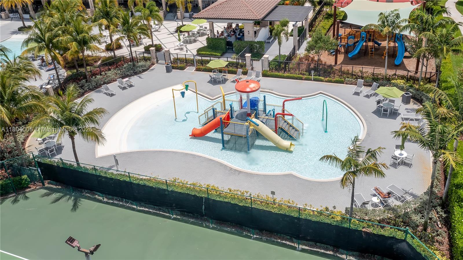 10419 NW 82nd St, Doral, Florida image 27