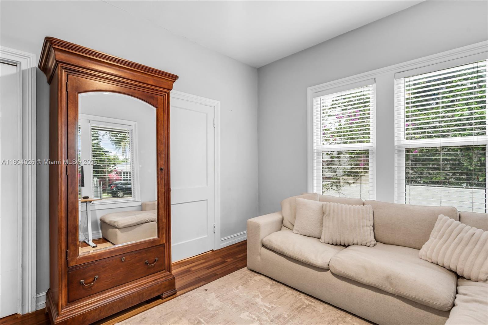 Listing Photo 22