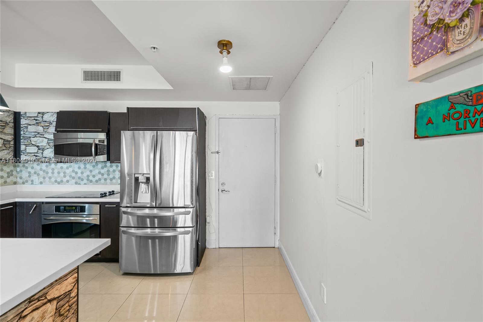 90 SW 3rd St #2215, Miami, Florida image 10