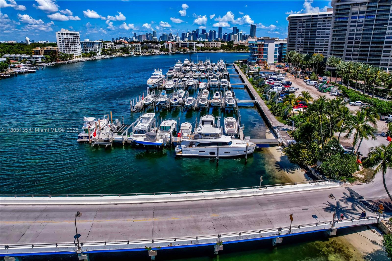 4 Grove Isle Dr - Boat Slip D8 & D9, Coconut Grove, Florida image 17