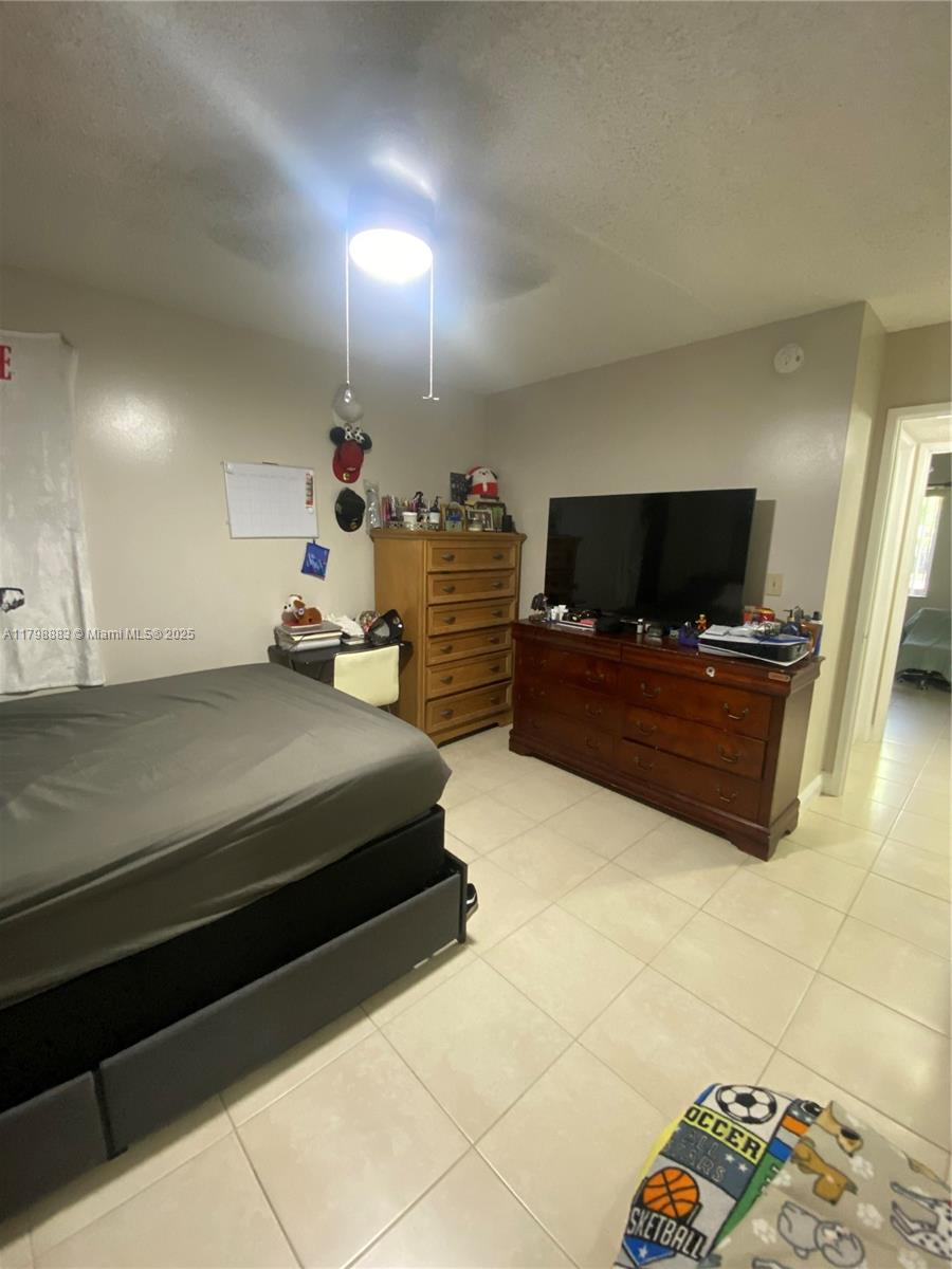 Residential, Pompano Beach, Florida image 14