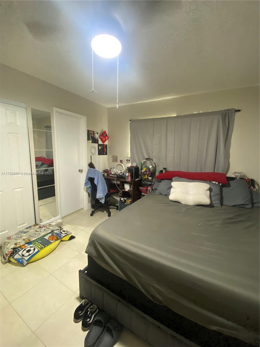 Residential, Pompano Beach, Florida image 15