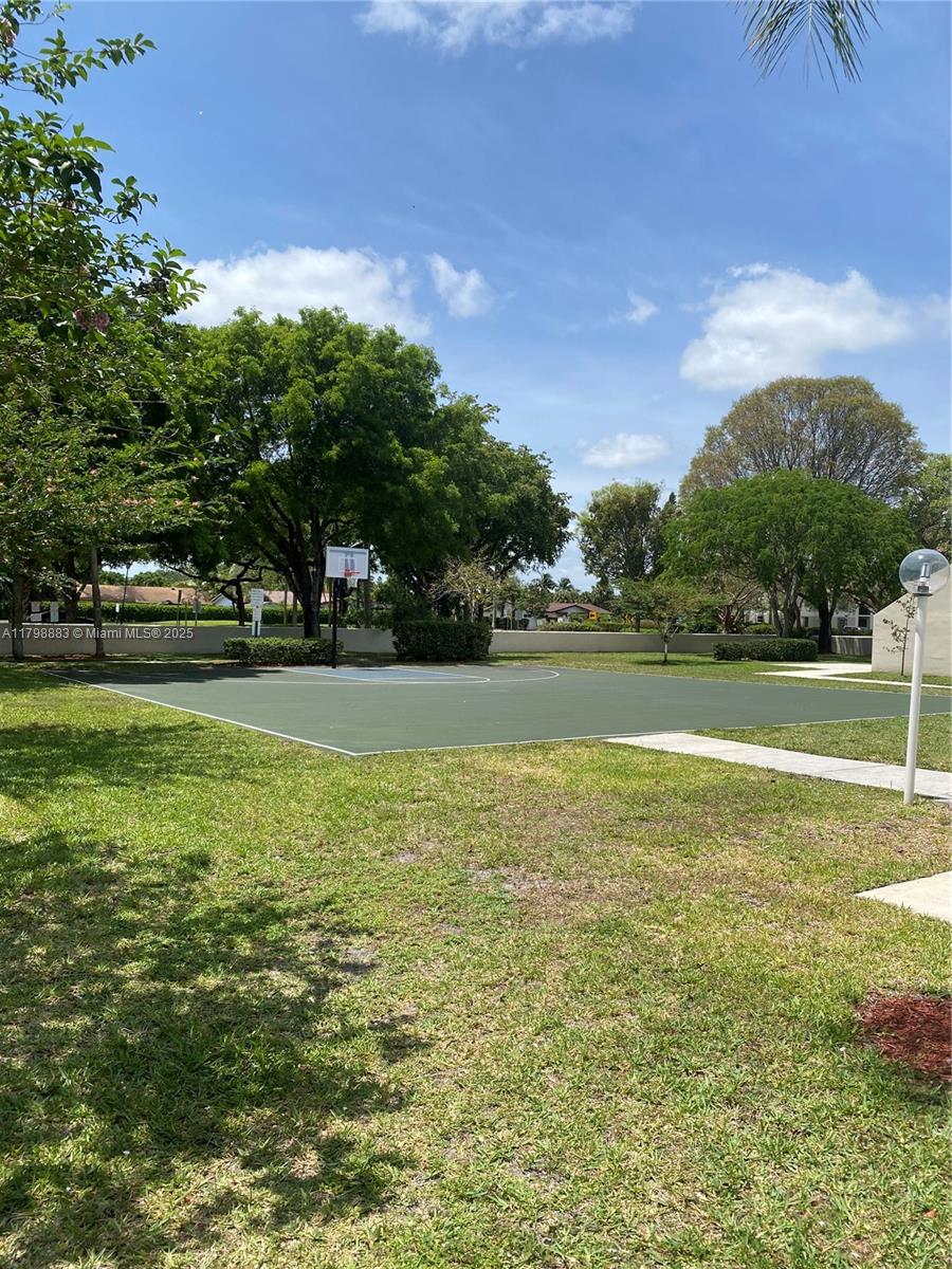 Residential, Pompano Beach, Florida image 29