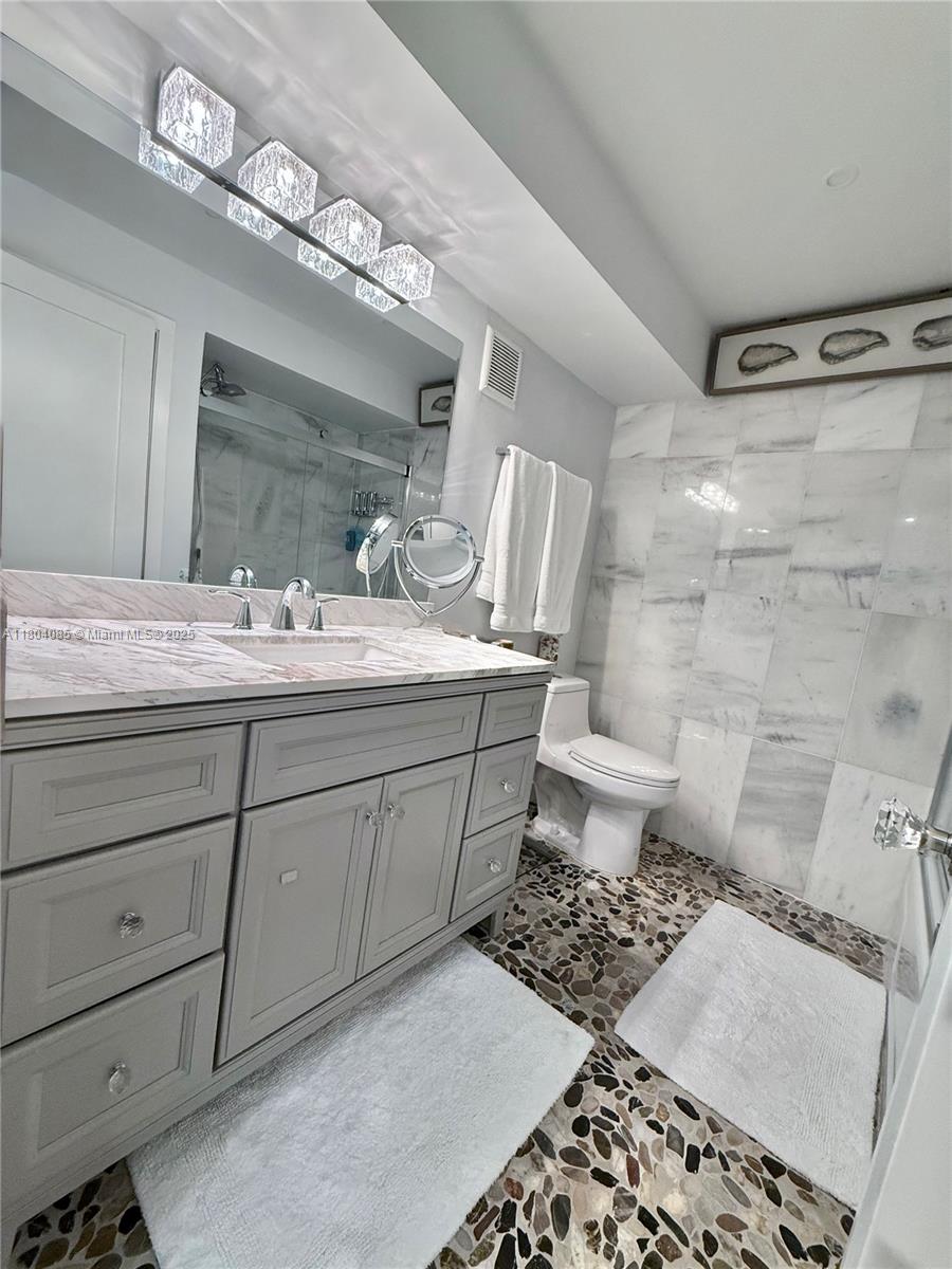 230 Lakeview Dr #102, Weston, Florida image 7