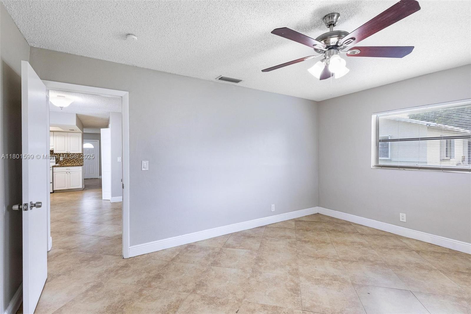 4811 NW 18th St, Lauderhill, Florida image 22