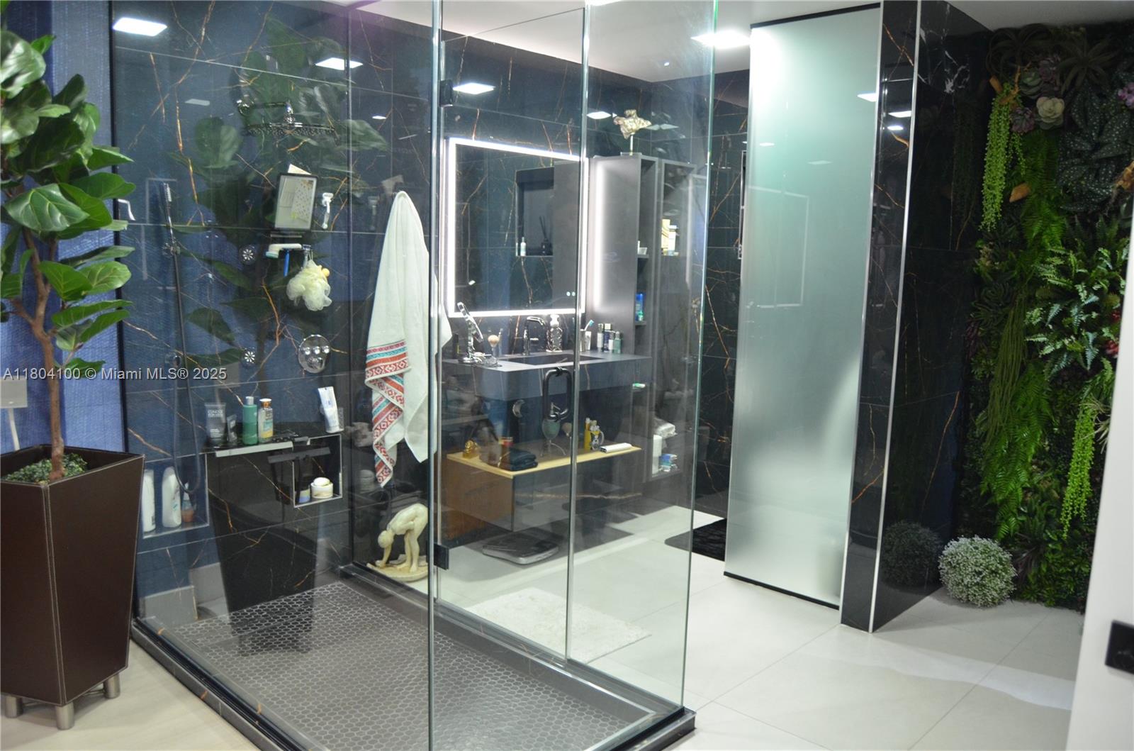 Listing Photo 28