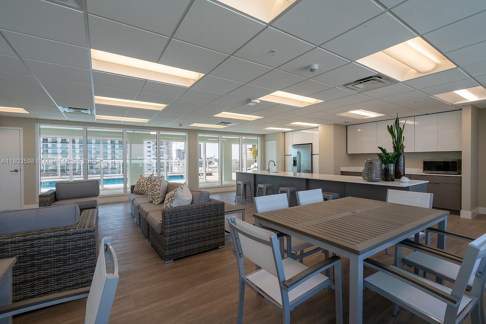 321 NE 26th St #614, Miami, Florida image 5