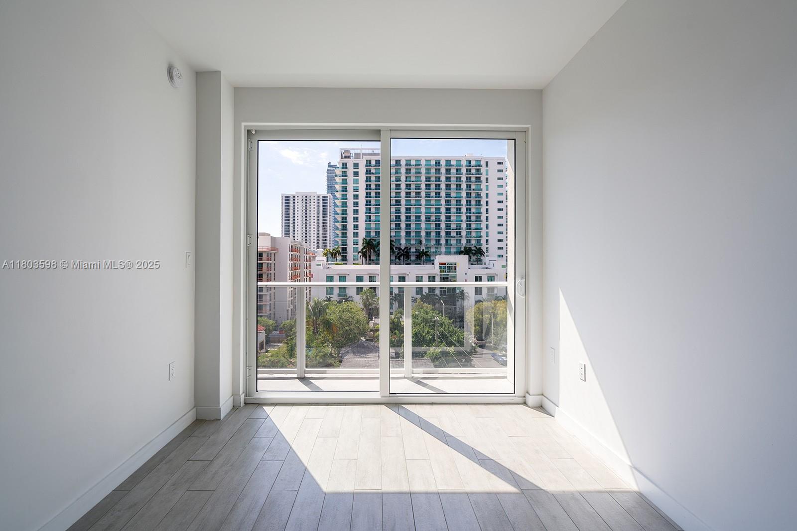 321 NE 26th St #614, Miami, Florida image 7