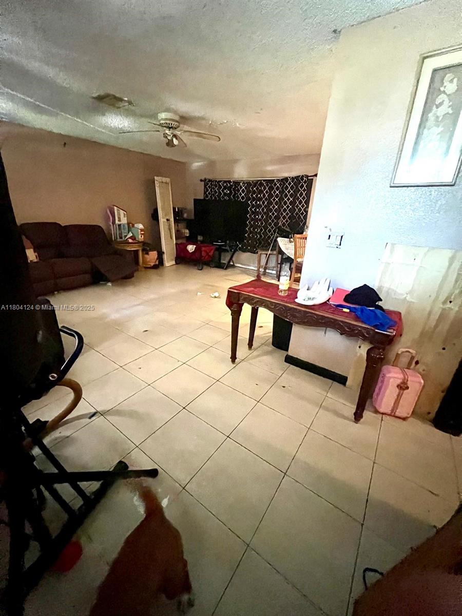1606 NW 12th Ave, Fort Lauderdale, Florida image 17