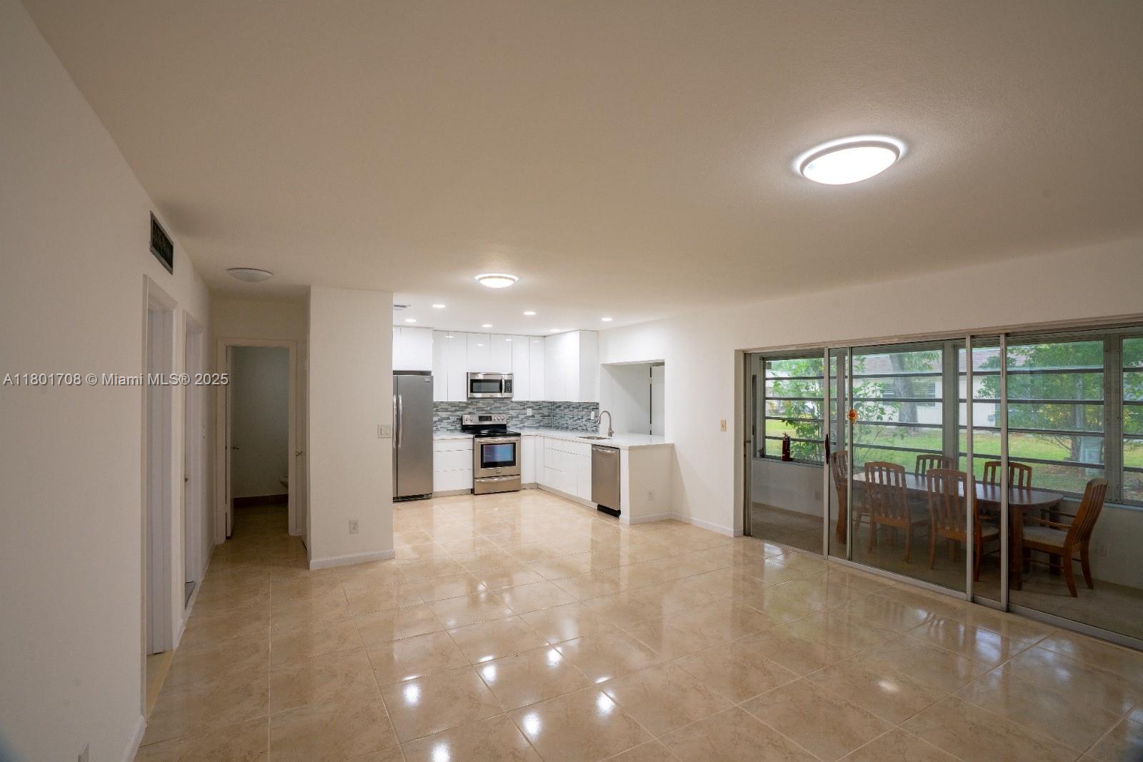 17252 SW 112th Pl #21243, Miami, Florida image 5