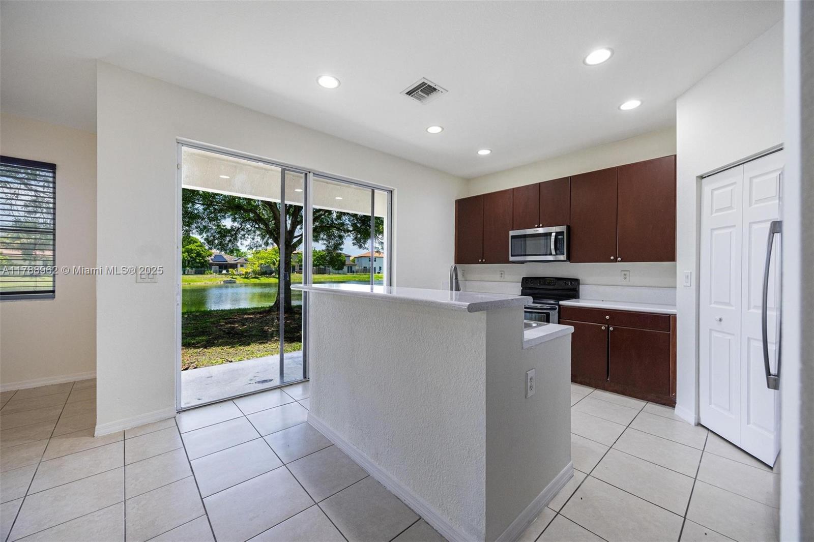 166 SE 22nd Ave, Homestead, Florida image 28