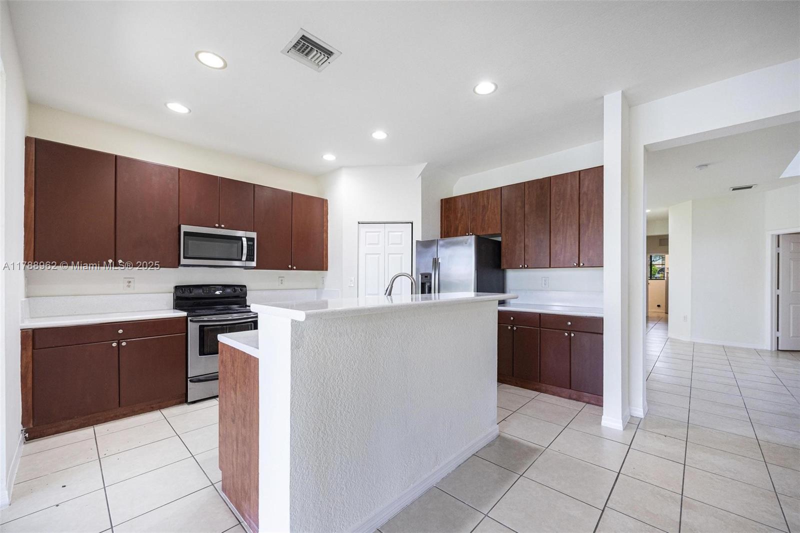166 SE 22nd Ave, Homestead, Florida image 33