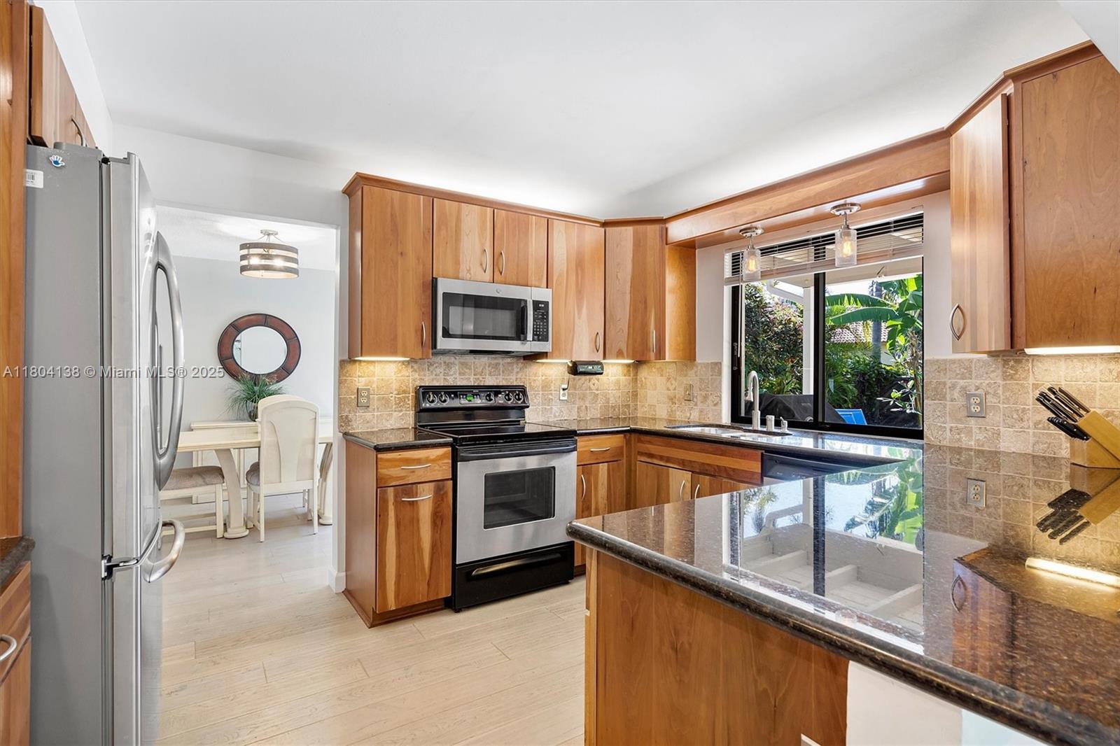 5630 W Waterford Dr, Davie, Florida image 19